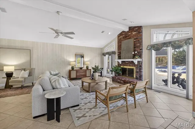 $1,250,000 | 12044 Carberry Place, Town and Country, MO 63131