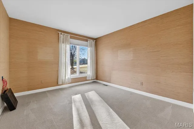 $1,250,000 | 12044 Carberry Place, Town and Country, MO 63131