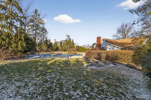 $1,250,000 | 12044 Carberry Place, Town and Country, MO 63131