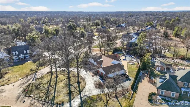 $1,250,000 | 12044 Carberry Place, Town and Country, MO 63131