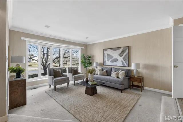 $1,250,000 | 12044 Carberry Place, Town and Country, MO 63131