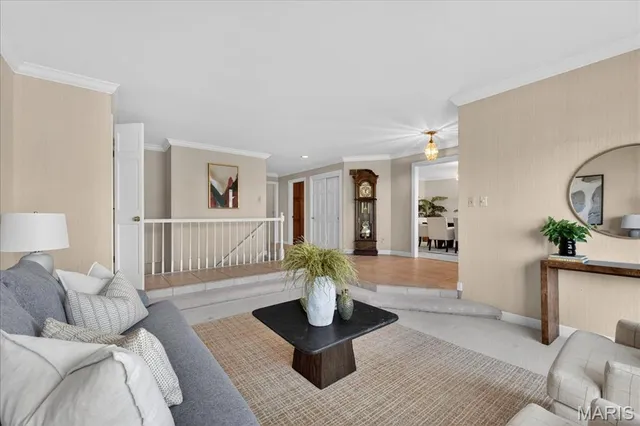 $1,250,000 | 12044 Carberry Place, Town and Country, MO 63131