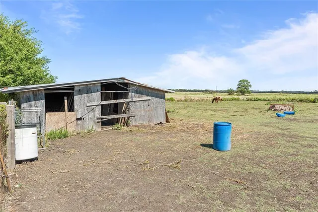 $539,900 | 1250 Franklin Road, Eddy, TX 76524