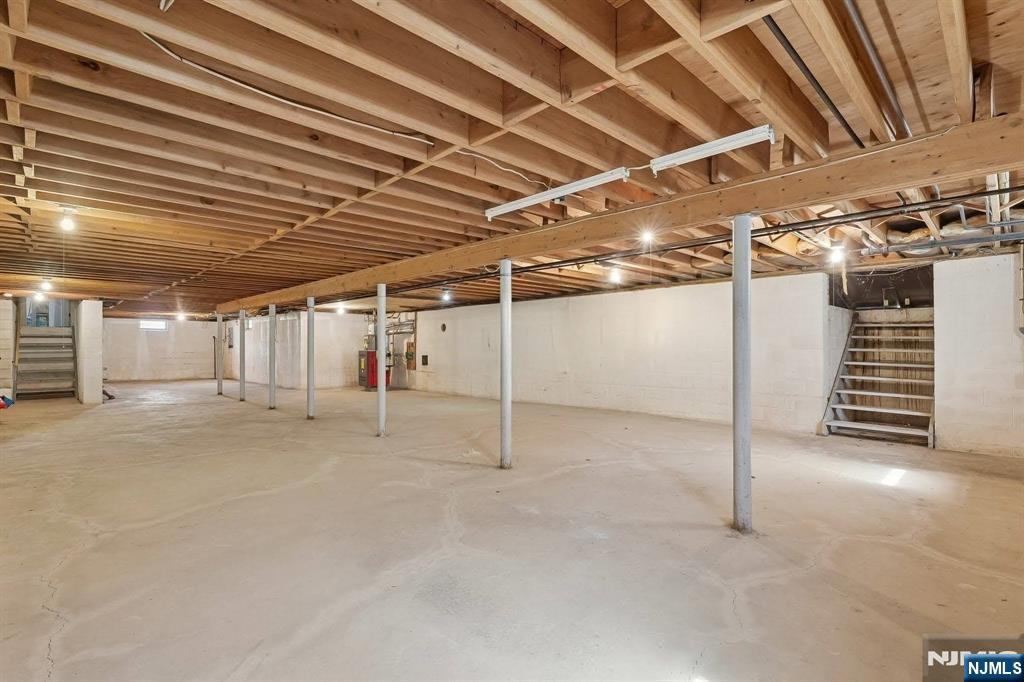 16 Cutter Avenue Edison, NJ 08820 - Photo 19 of 22