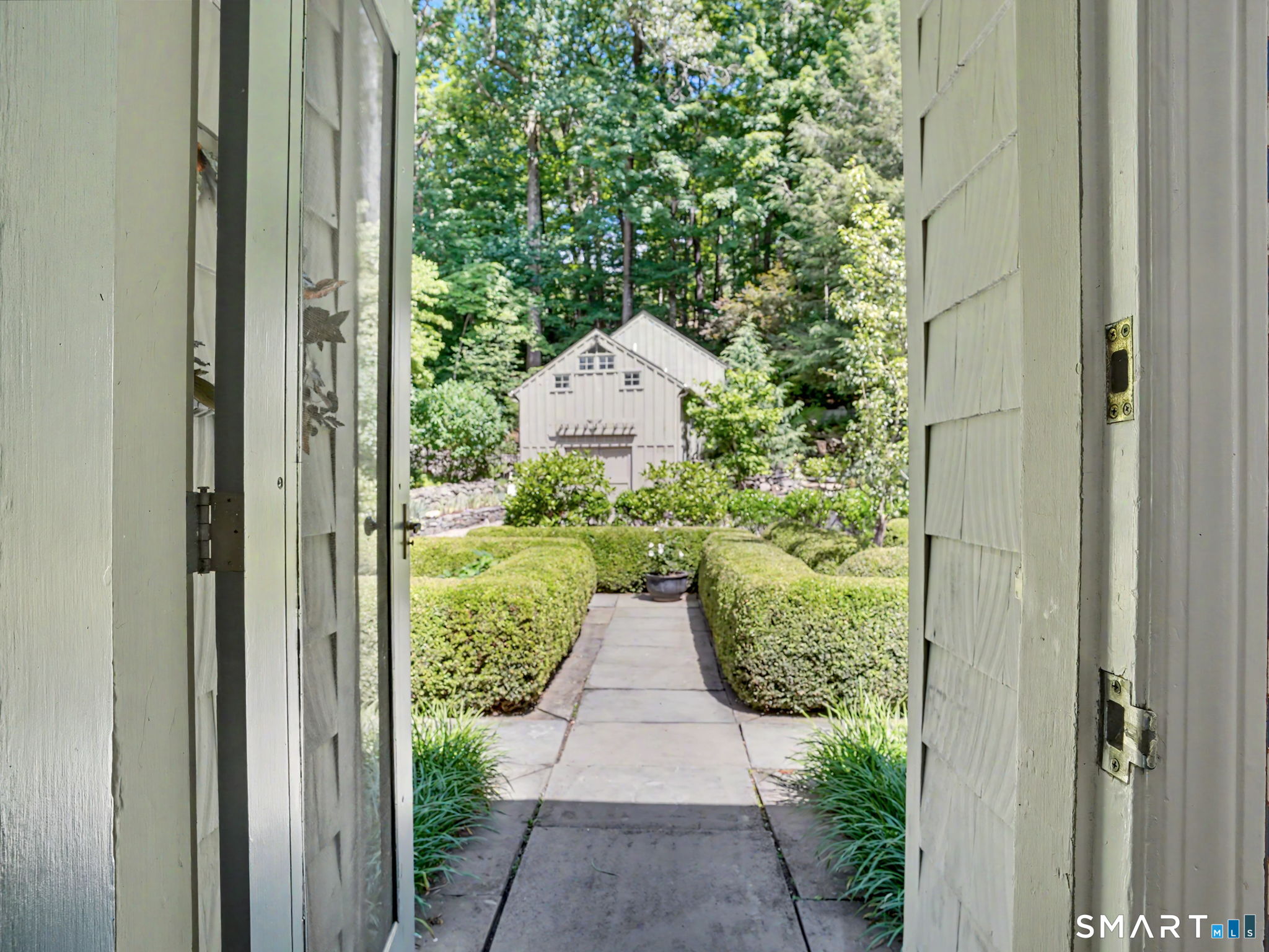 4 Hidden Hill Road Weston, CT 06883 - Photo 24 of 40