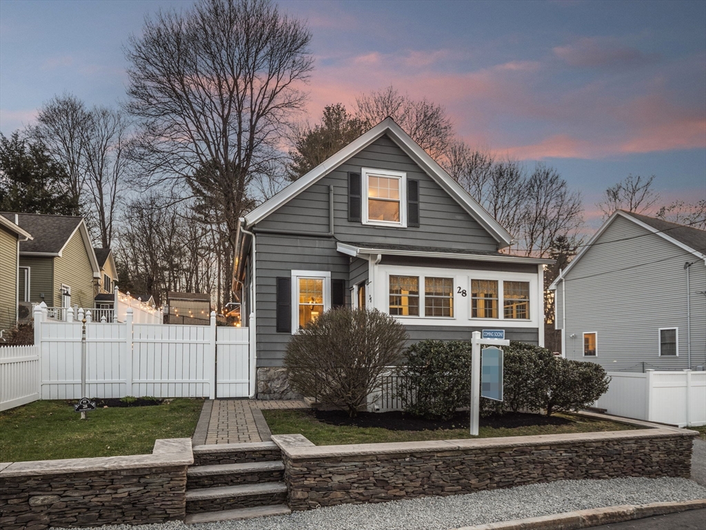 28 Shawsheen Road Andover, MA 01810 - Photo 2 of 34 Gallery Image 2