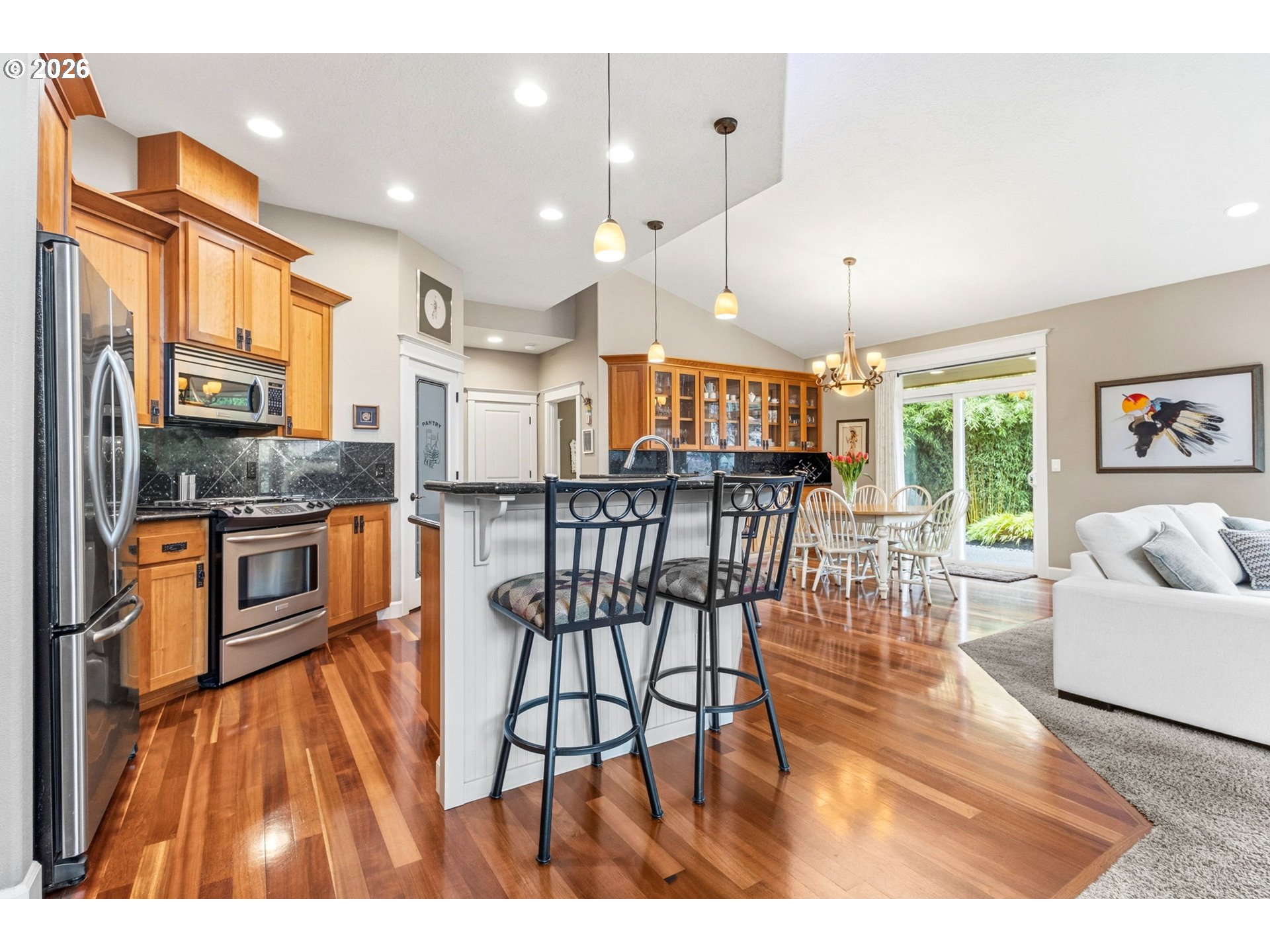 610 Northwest Reed Lane Dallas, OR 97338 - Photo 8 of 40