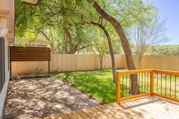 $2,400 | 2204 Coats Circle, Austin, TX 78748