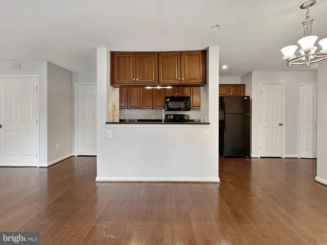 $2,399 | 4108 Monument Court, Unit 101, Fairfax, VA 22033