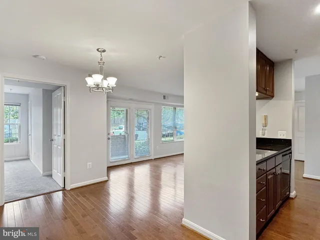 $2,399 | 4108 Monument Court, Unit 101, Fairfax, VA 22033