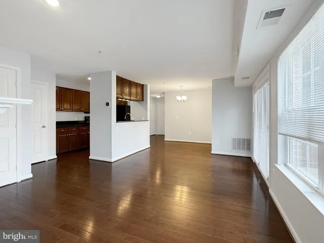 $2,399 | 4108 Monument Court, Unit 101, Fairfax, VA 22033