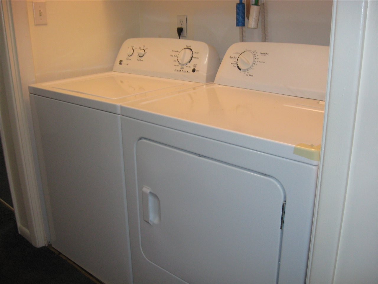 7044 Buffalo Road Selma, NC 27576 - Photo 18 of 21 washer & dryer