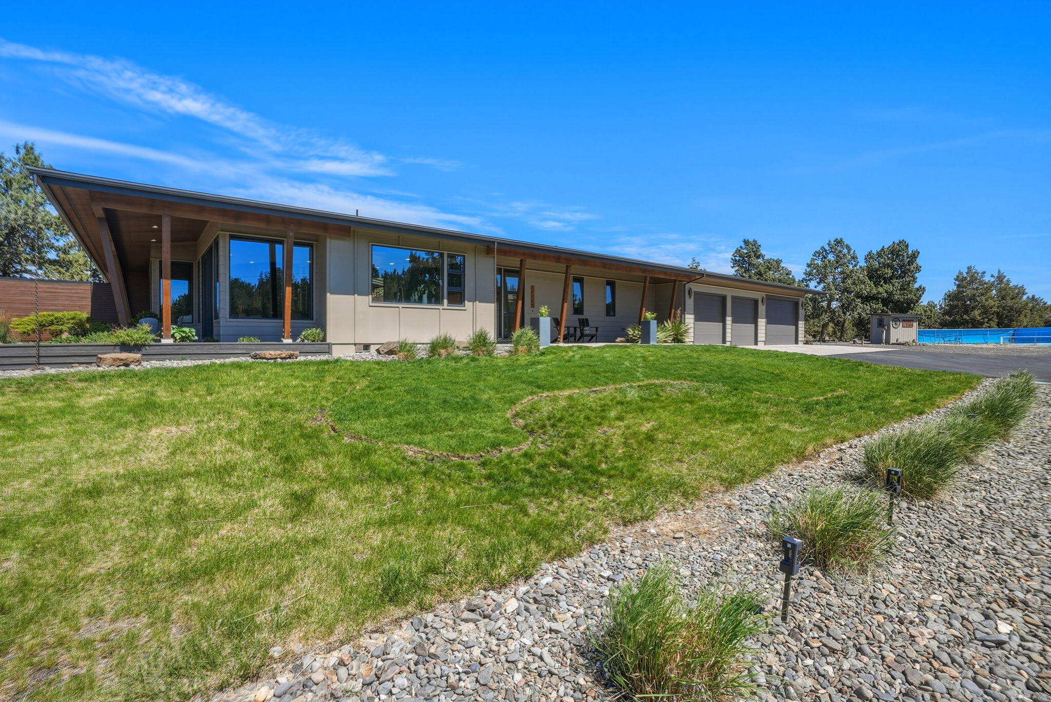 64144 Pioneer Loop Bend, OR 97701 - Photo 154 of 192 141-web-or-mls-Riley Visuals-141