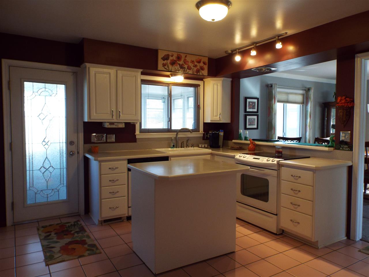 18683 Common Road Roseville, MI 48066 - Photo 8 of 50 Gallery Image 8