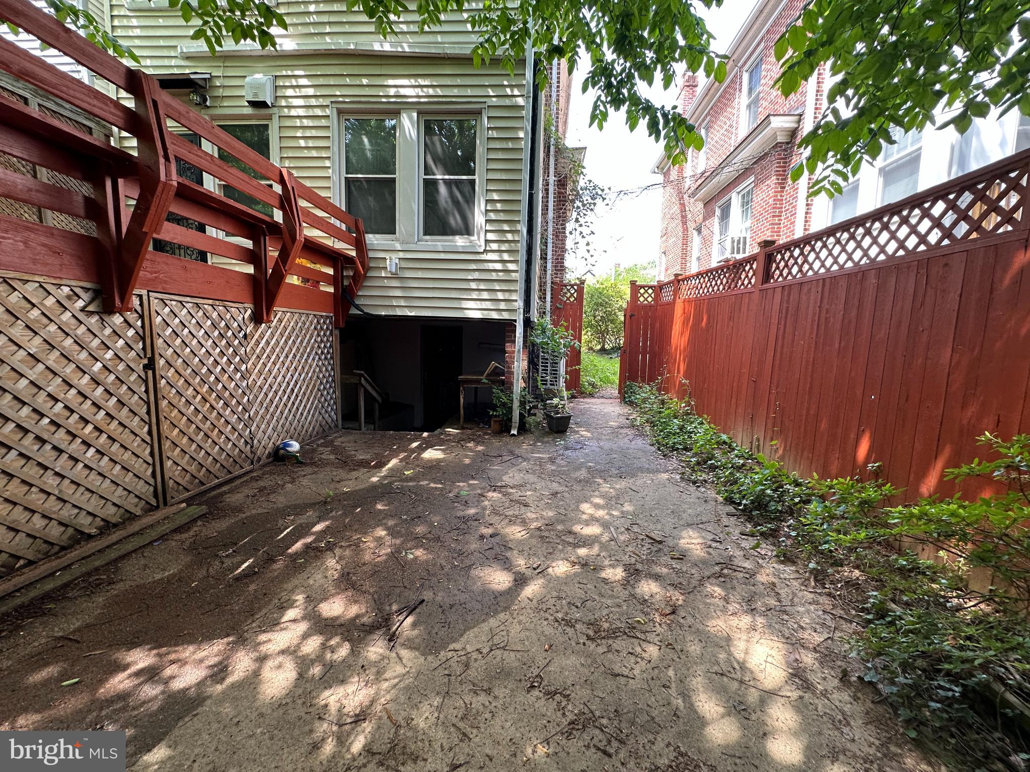 4130 Military Road Northwest Washington, DC 20015 - Photo 5 of 37