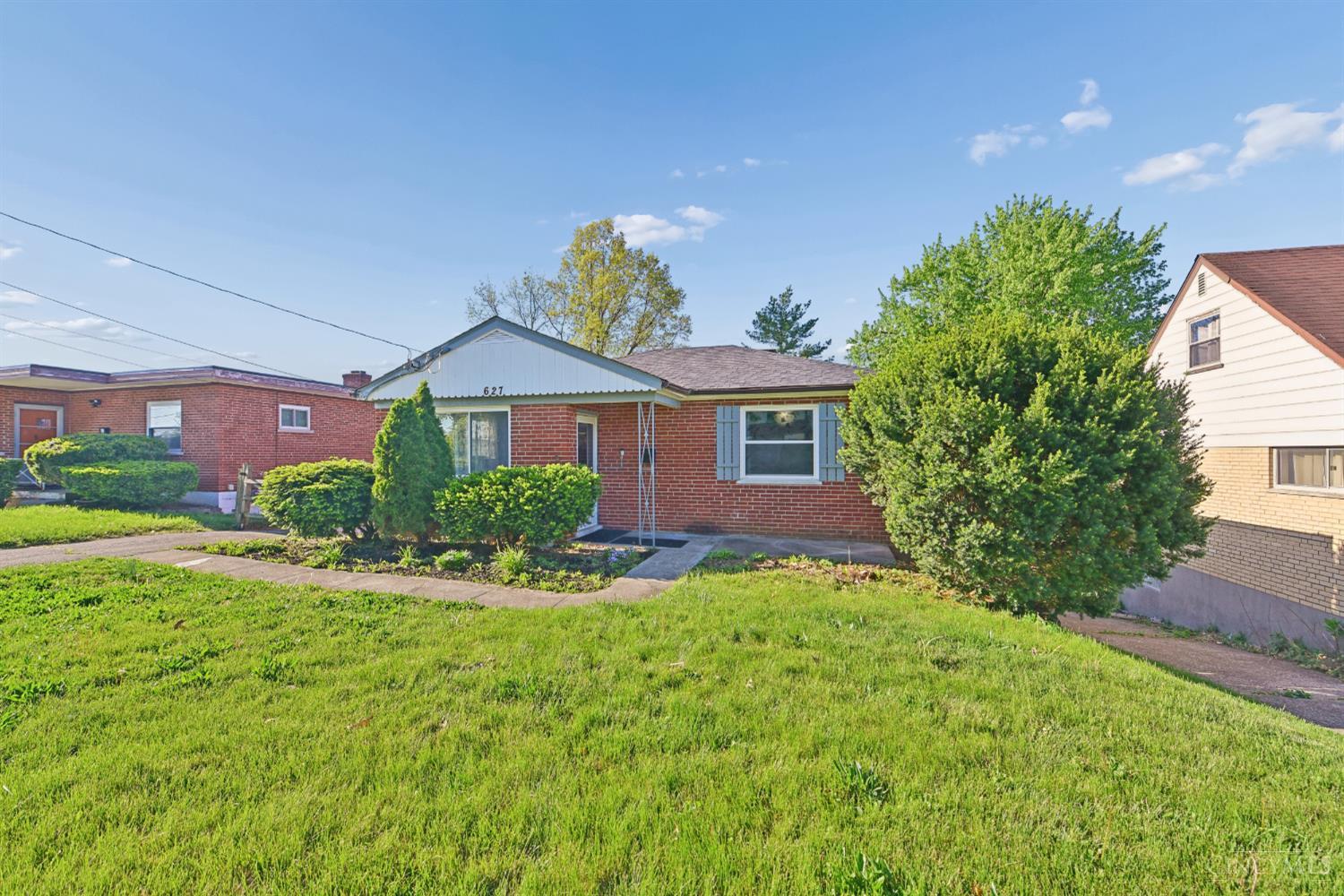 627 Roebling Road Cincinnati, OH 45238 - Photo 51 of 53