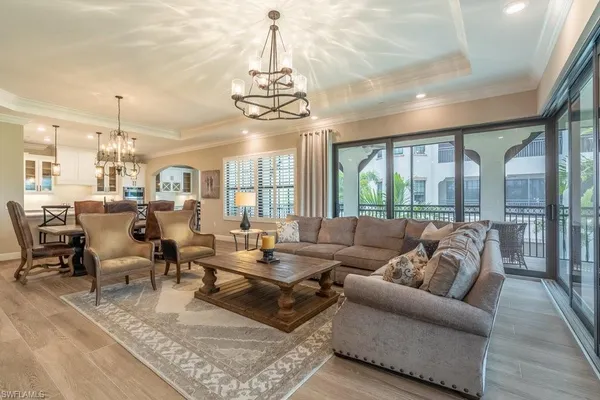 $1,799,000 | 16375 Viansa Way, Unit 102, Naples, FL 34110