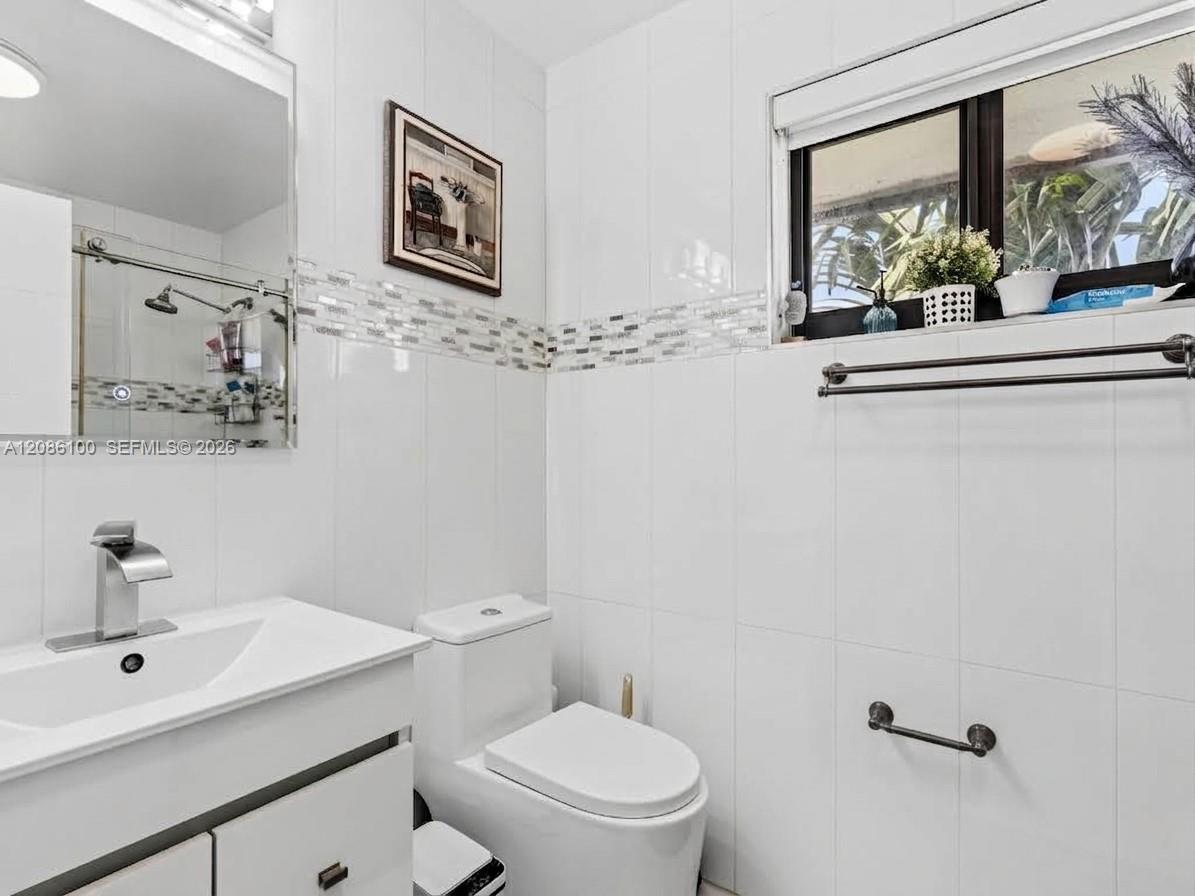 9152 Southwest 6th Street Miami, FL 33174 - Photo 30 of 56 Gallery Image 30