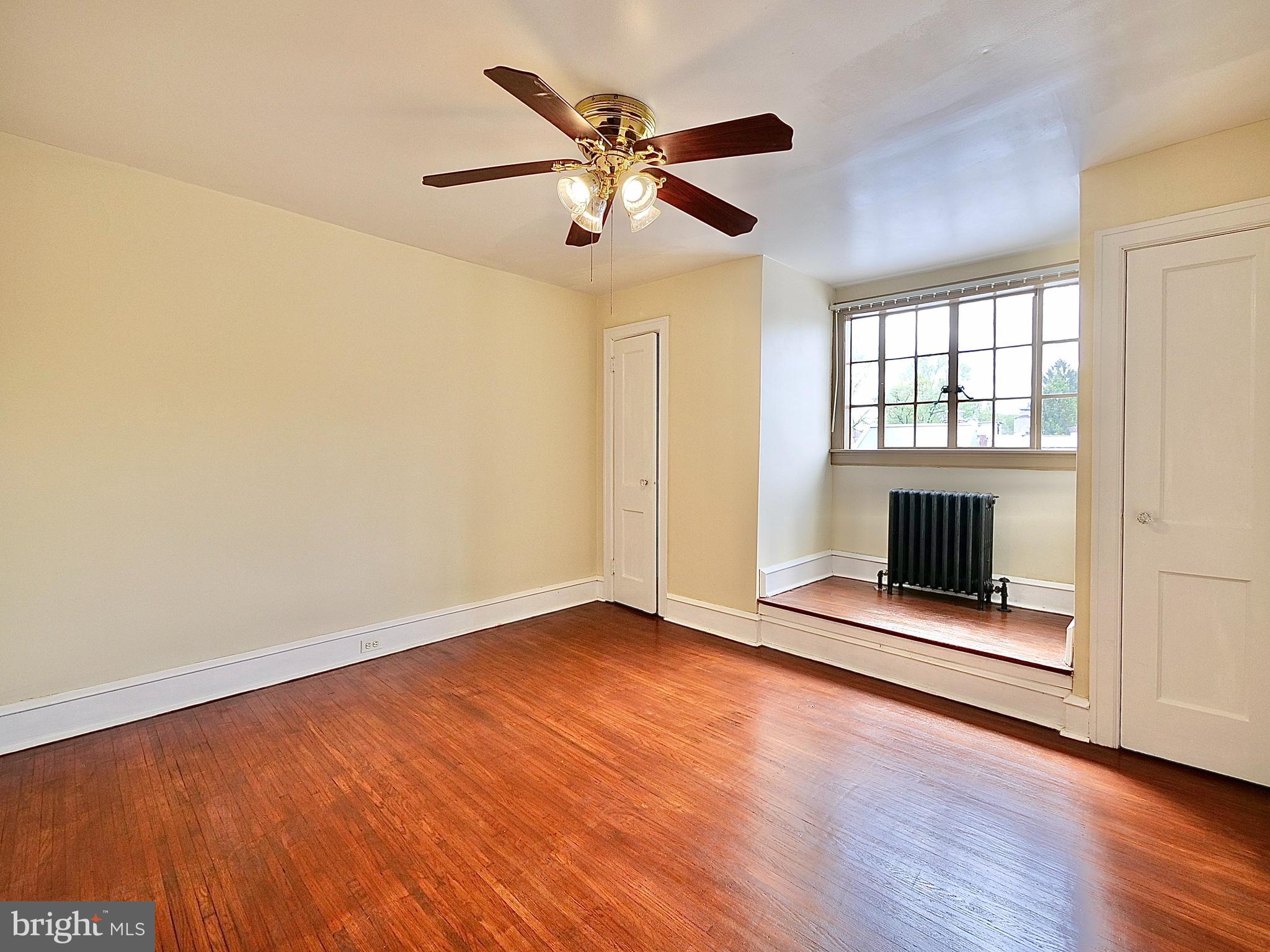228 Maypole Road Upper Darby, PA 19082 - Photo 14 of 20 Third Floor Bedroom #1