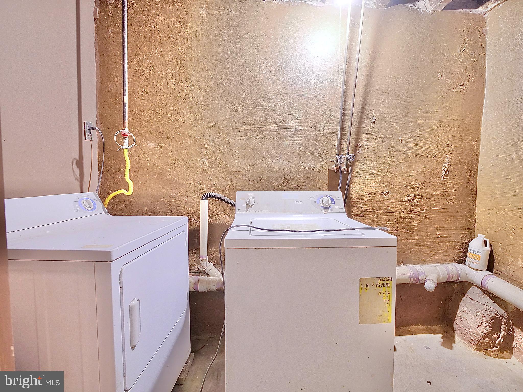 228 Maypole Road Upper Darby, PA 19082 - Photo 18 of 20 Washer Dryer in Basement