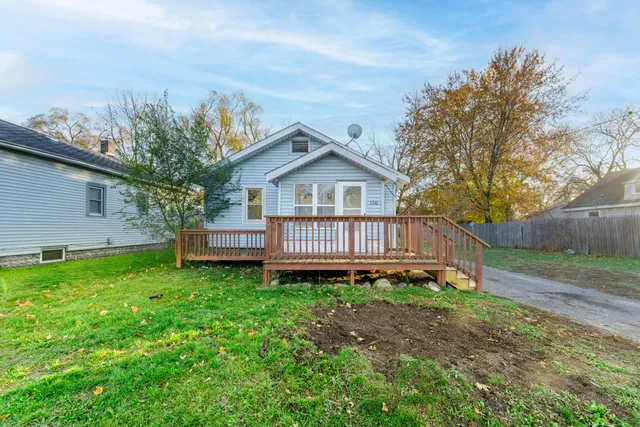 $220,000 | 156 Abbie Street Southeast, Wyoming, MI 49548