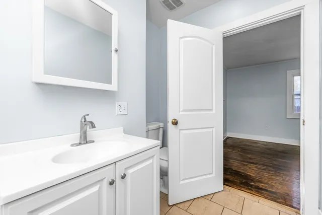 $210,000 | 156 Abbie Street Southeast, Wyoming, MI 49548