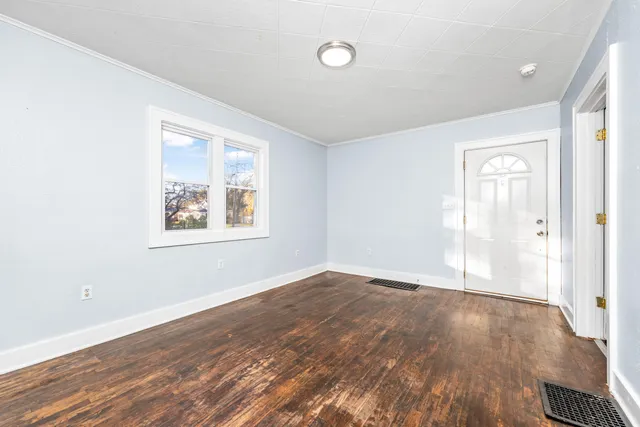 $210,000 | 156 Abbie Street Southeast, Wyoming, MI 49548