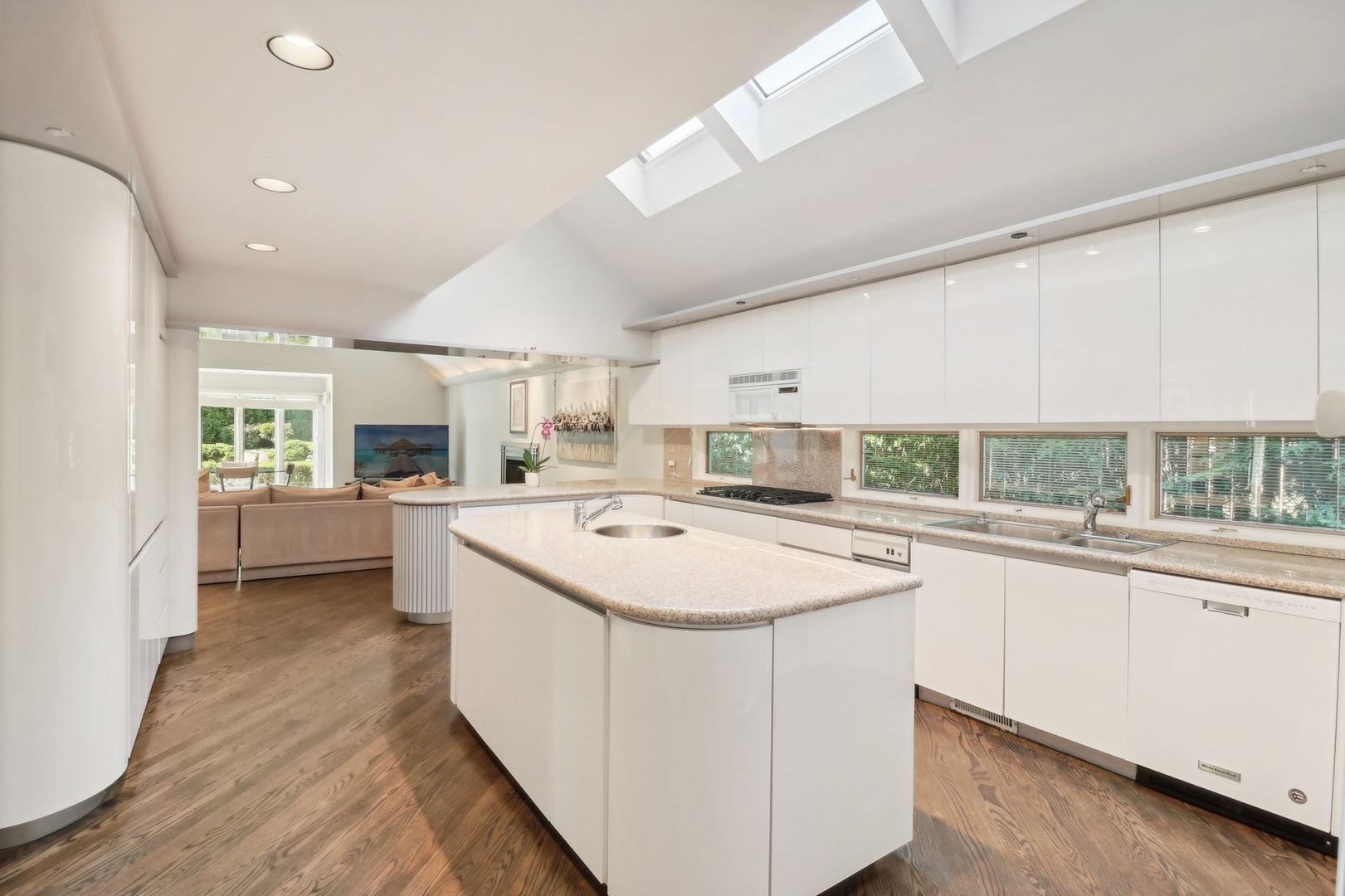 1044 North Happ Road Northfield, IL 60093 - Photo 14 of 49