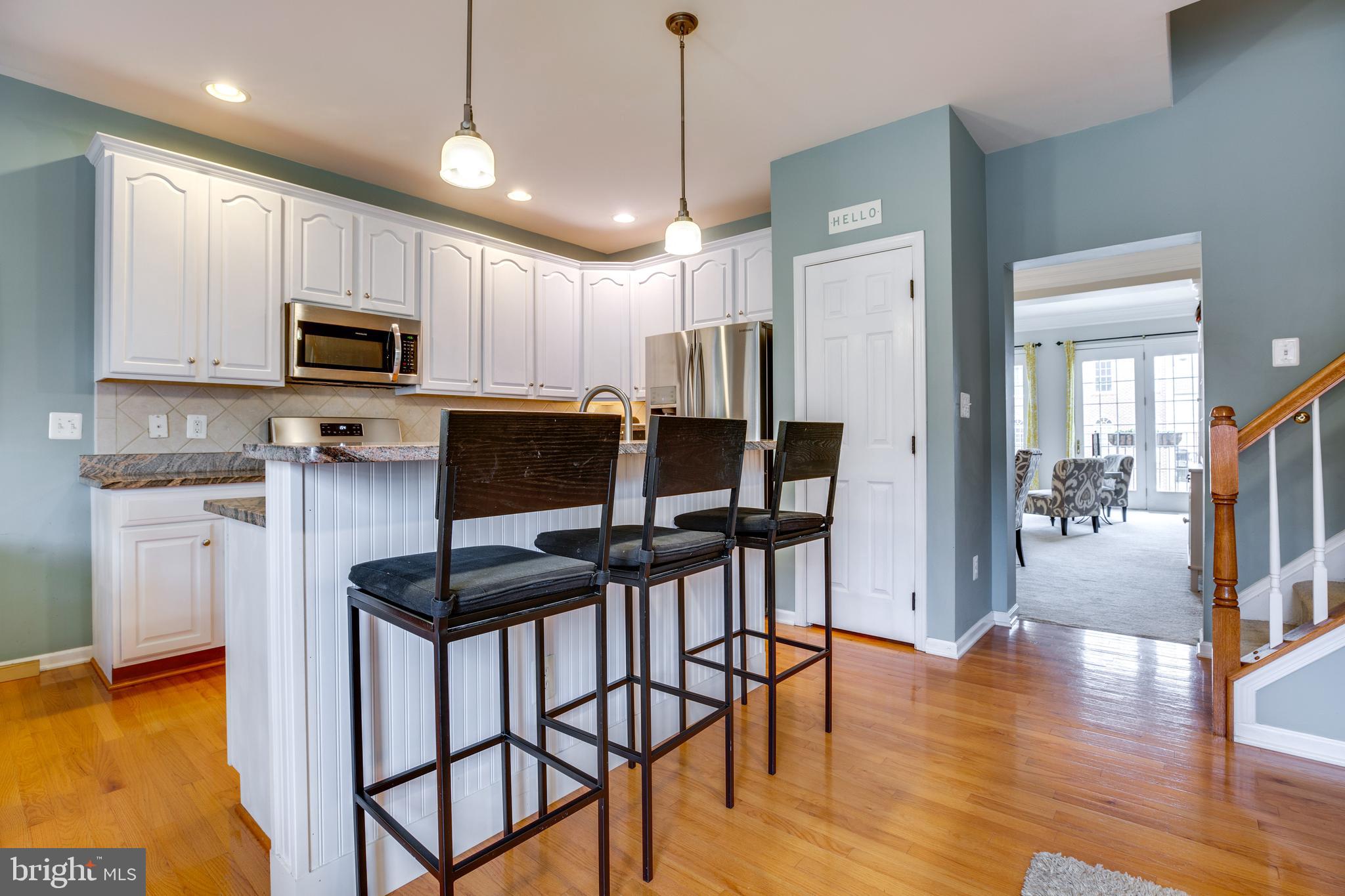 25219 Larks Terrace Chantilly, VA 20152 - Photo 14 of 53