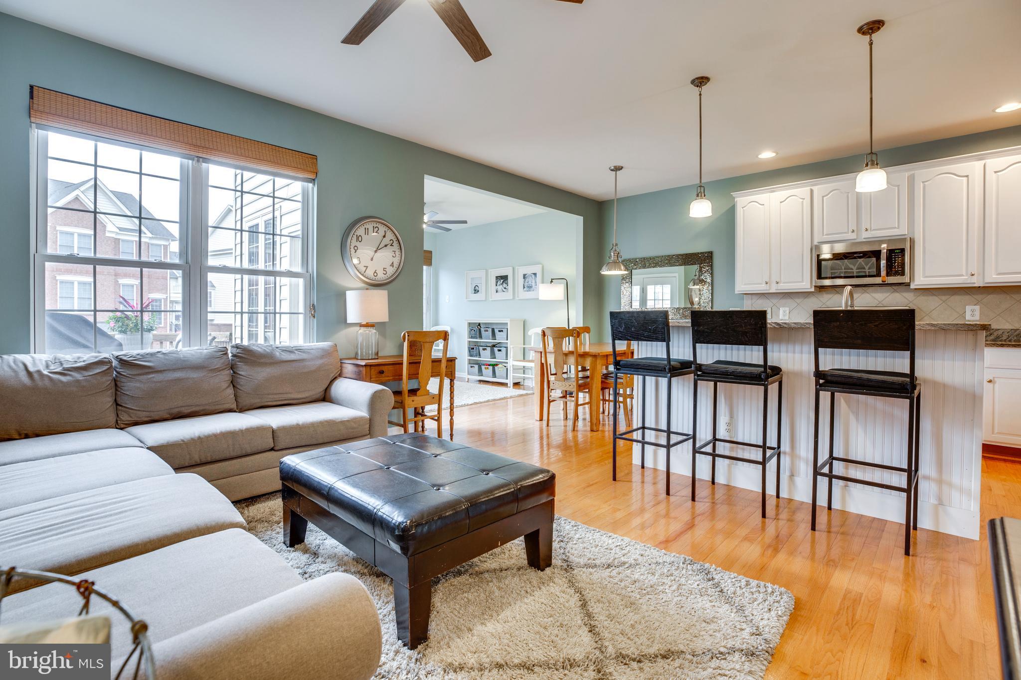 25219 Larks Terrace Chantilly, VA 20152 - Photo 21 of 53