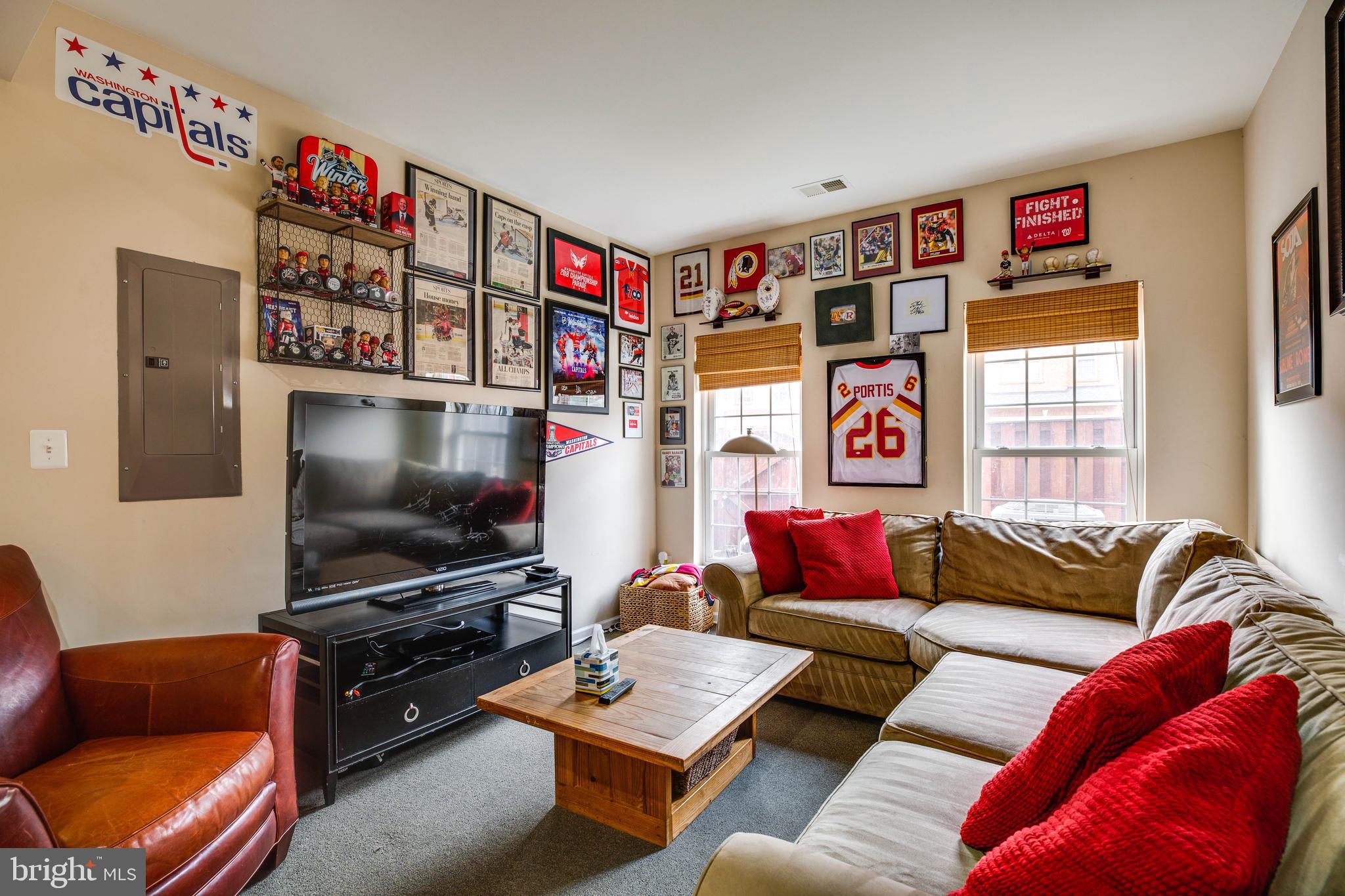 25219 Larks Terrace Chantilly, VA 20152 - Photo 42 of 53
