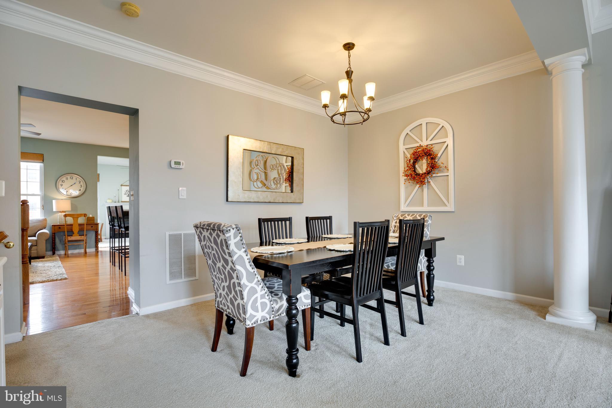 25219 Larks Terrace Chantilly, VA 20152 - Photo 10 of 53