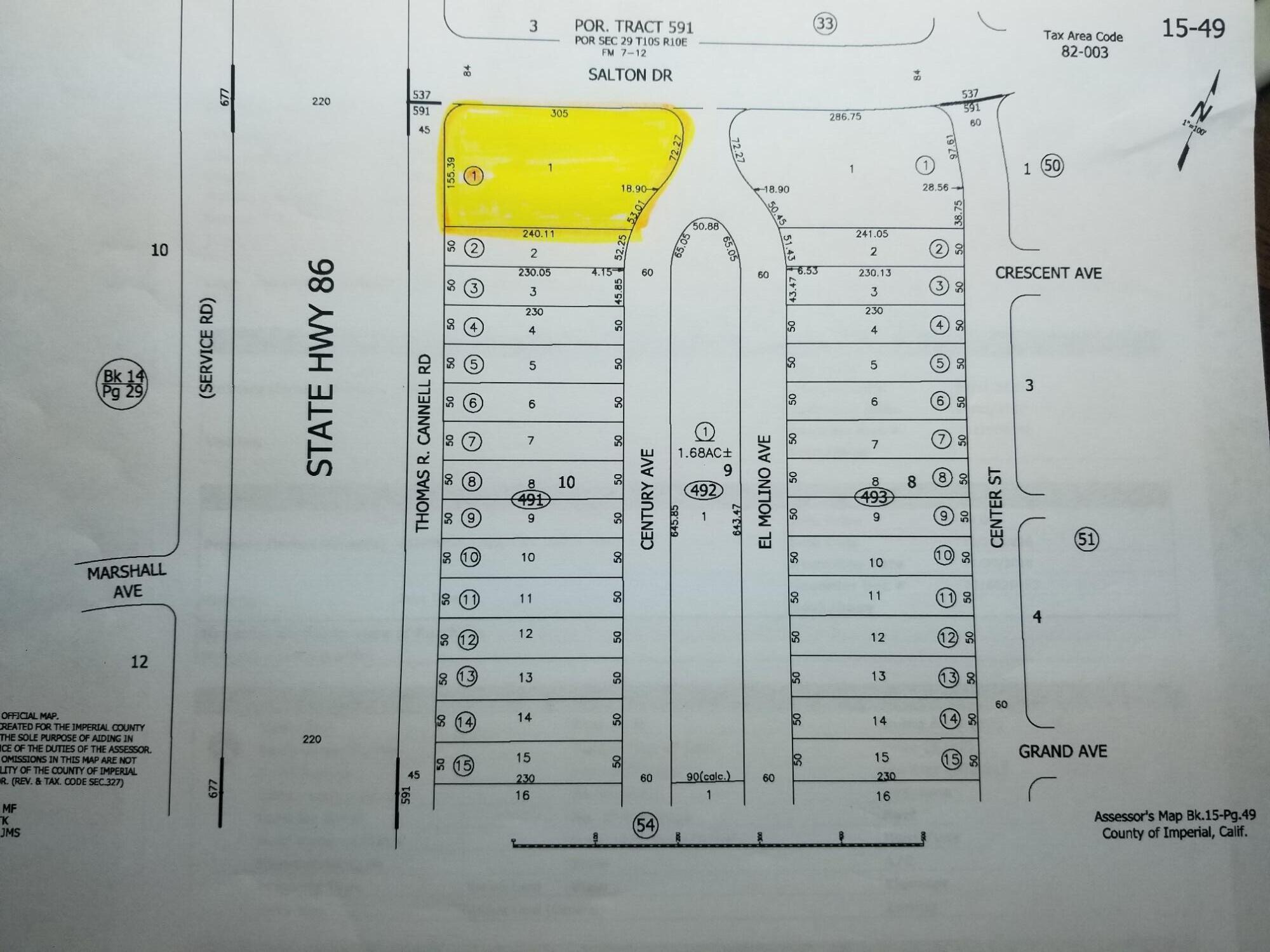 2049 Thomas R Cannell Road Salton City, CA 92274 - Photo 2 of 9 a bathroom with a shower