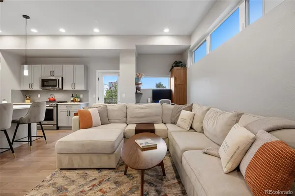 $3,900 | 2815 West 25th Avenue, Unit 1, Denver, CO 80211