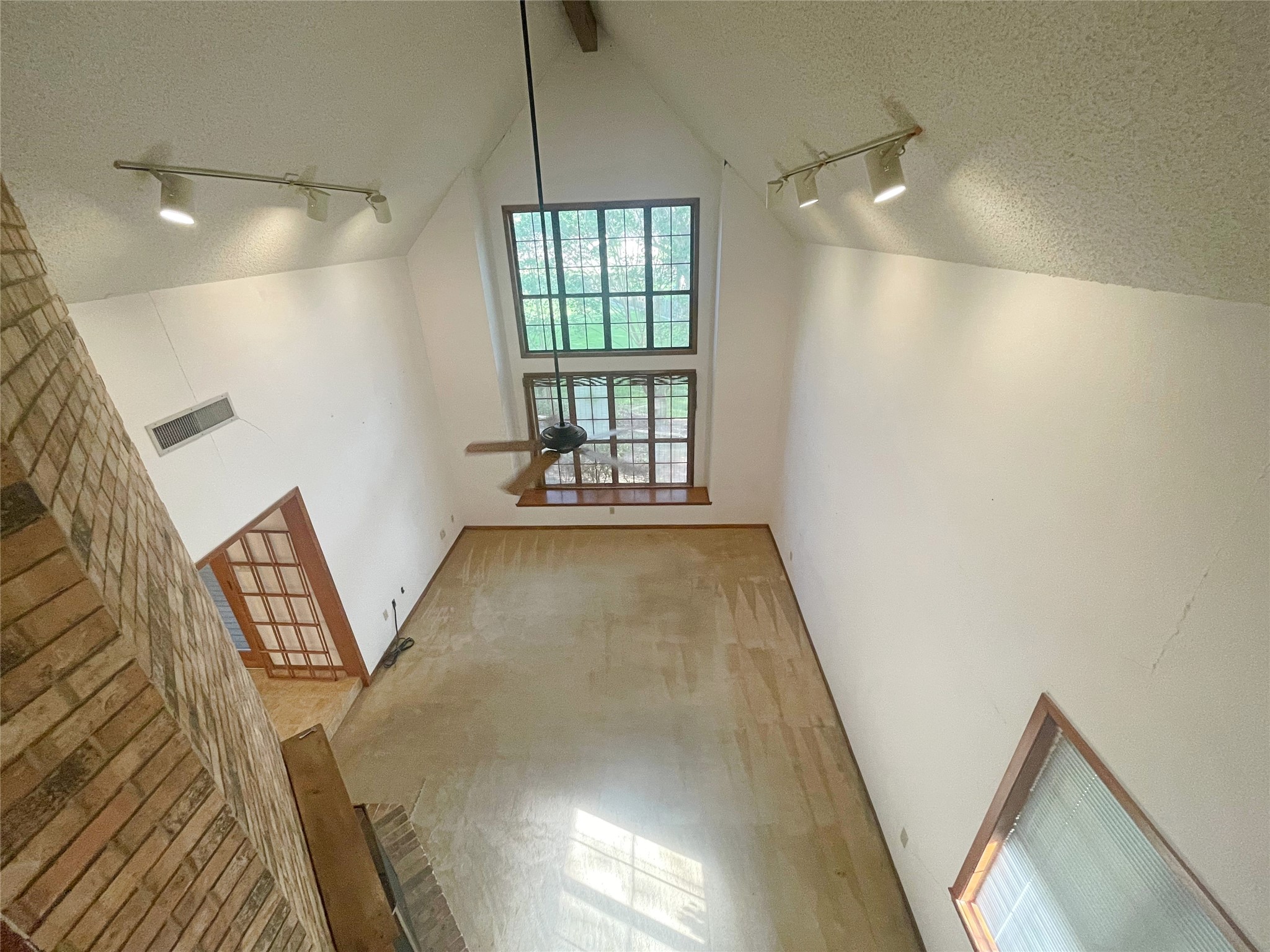 1000 Allison Street Brenham, TX 77833 - Photo 7 of 34 Living from balcony
