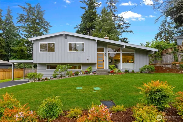 $899,000 | 8104 Sierra Drive, Edmonds, WA 98026