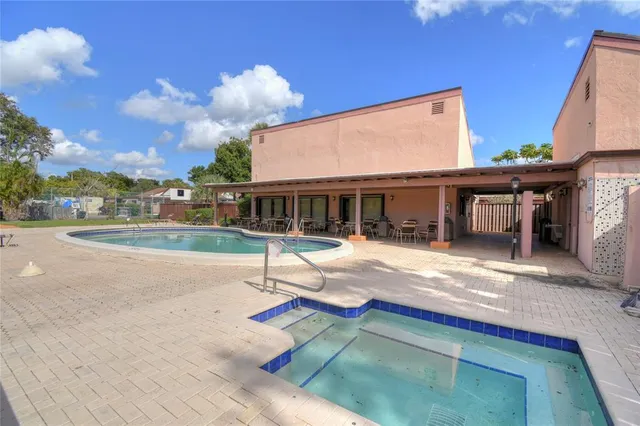 $220,000 | 1748 Northwest 74th Avenue, Unit 19, Plantation, FL 33313