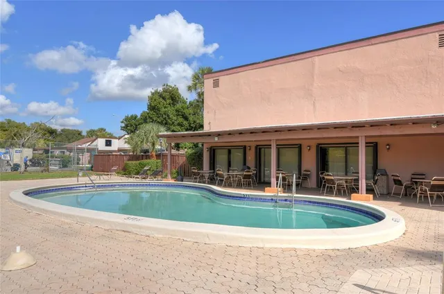 $220,000 | 1748 Northwest 74th Avenue, Unit 19, Plantation, FL 33313