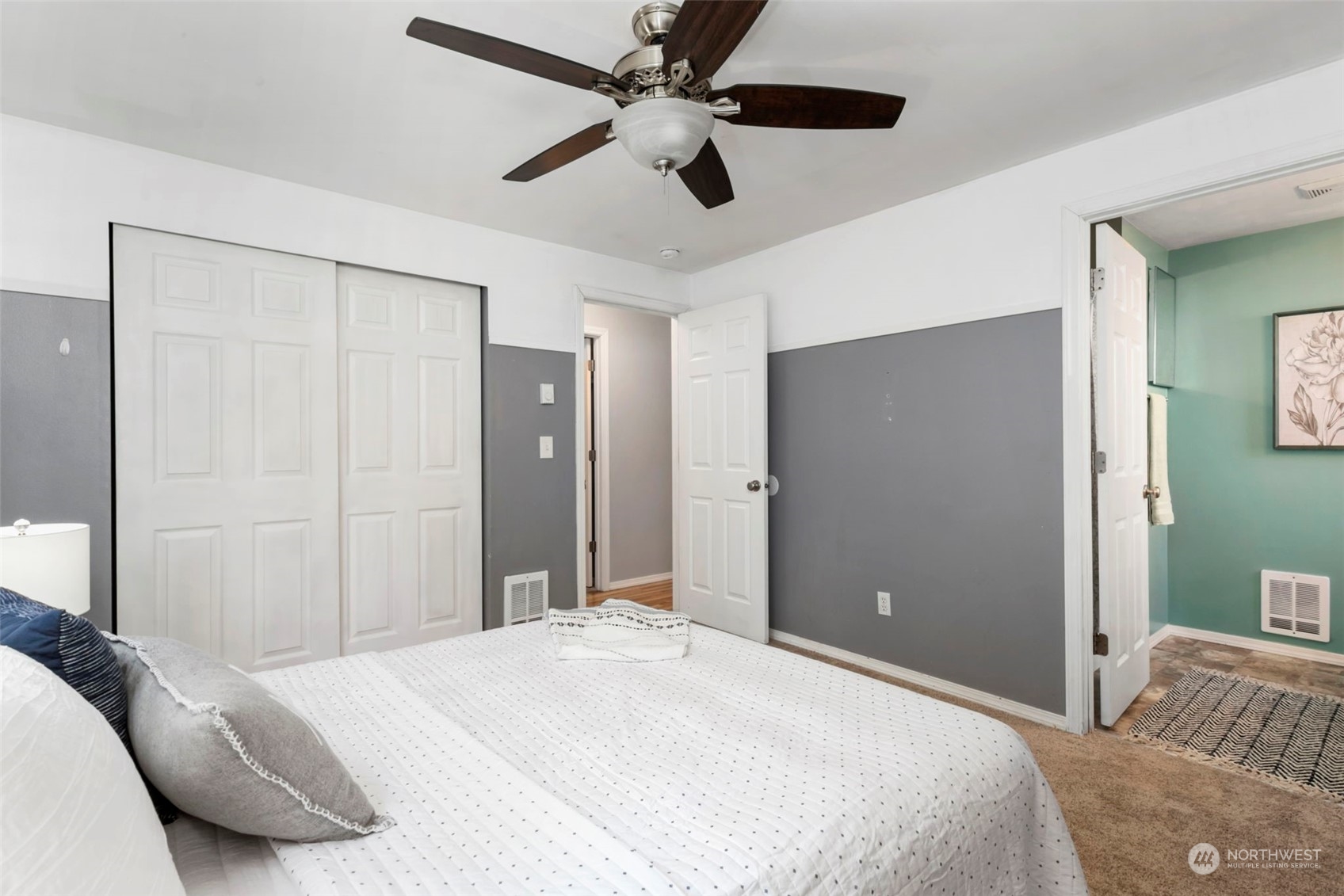 26400 Barrett Road Northeast Kingston, WA 98346 - Photo 13 of 27 Gallery Image 13