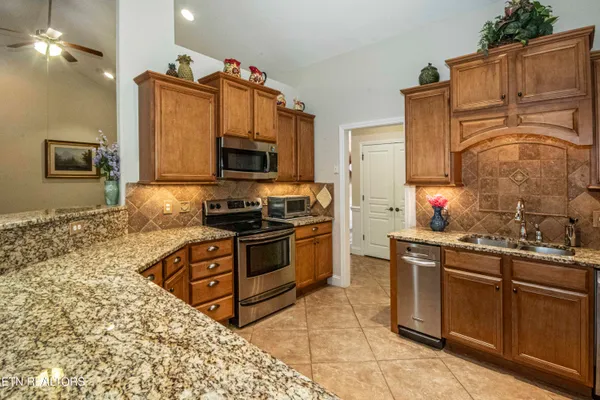 $519,900 | 7338 Napa Valley Way, Unit 12, Knoxville, TN 37931