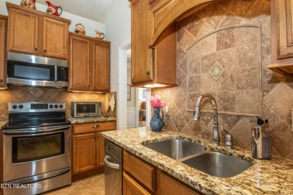 $519,900 | 7338 Napa Valley Way, Unit 12, Knoxville, TN 37931