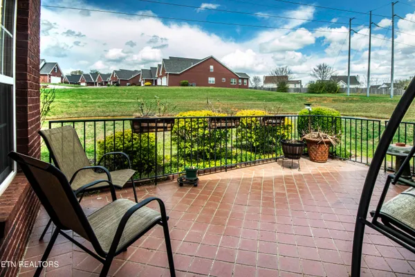$519,900 | 7338 Napa Valley Way, Unit 12, Knoxville, TN 37931