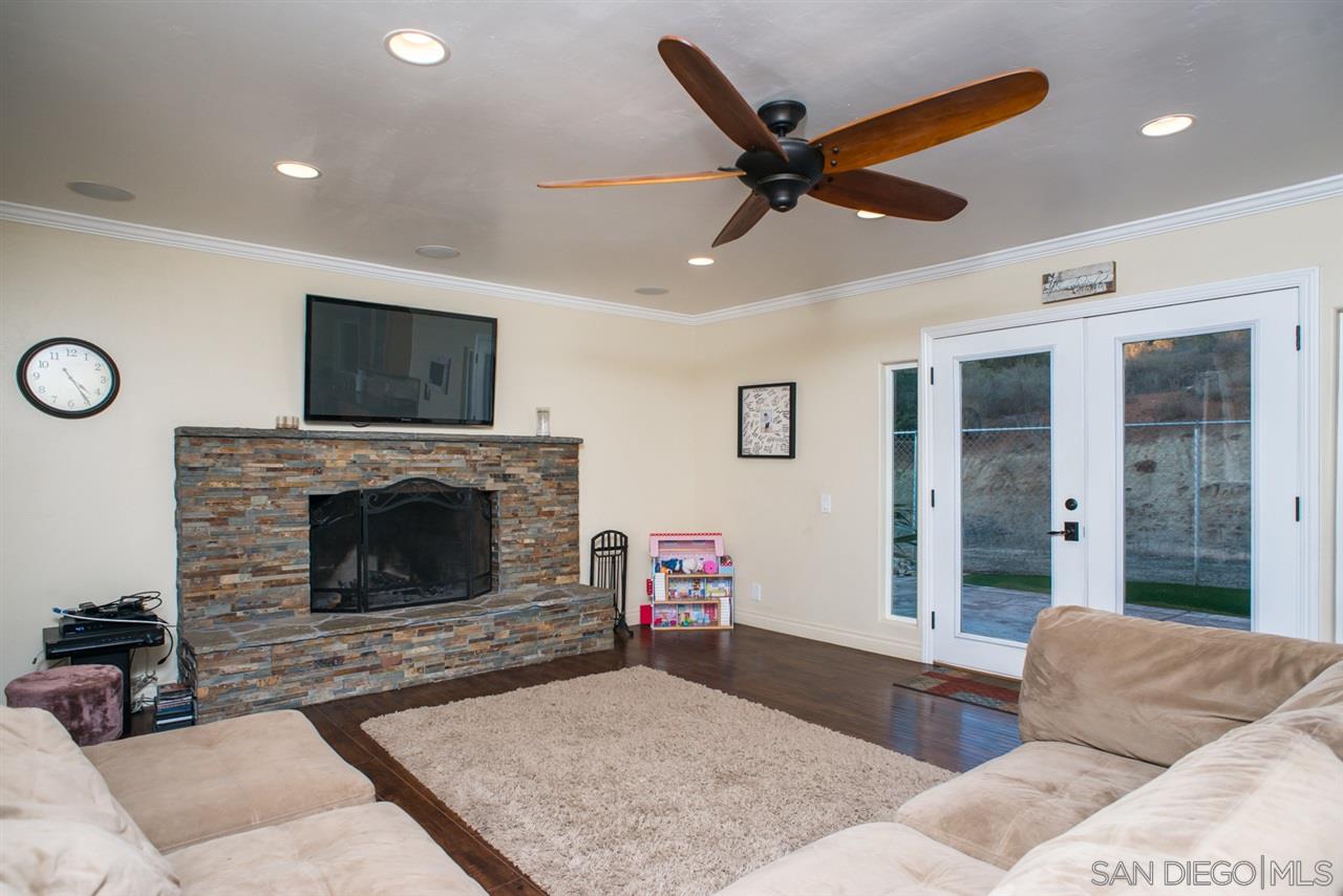 10412 Hawley Road El Cajon, CA 92021 - Photo 4 of 25