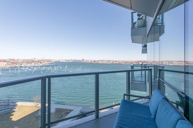 $3,200,000 | 50 Liberty Drive, Unit 10L, Boston, MA 02210