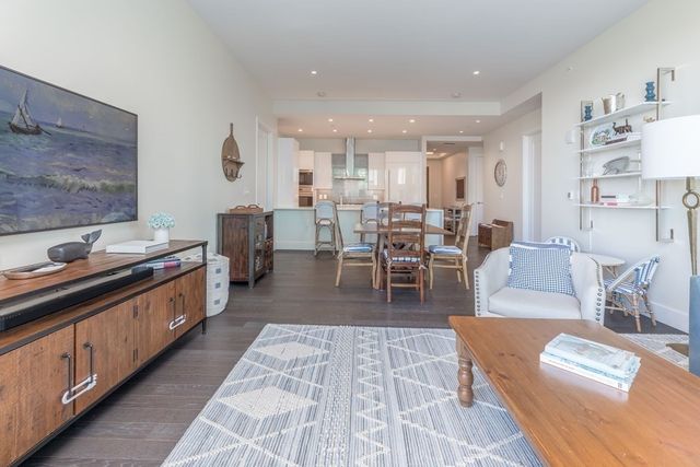 $3,200,000 | 50 Liberty Drive, Unit 10L, Boston, MA 02210
