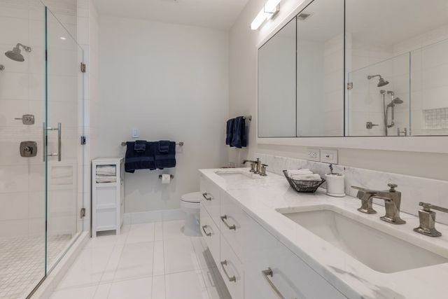 $3,200,000 | 50 Liberty Drive, Unit 10L, Boston, MA 02210