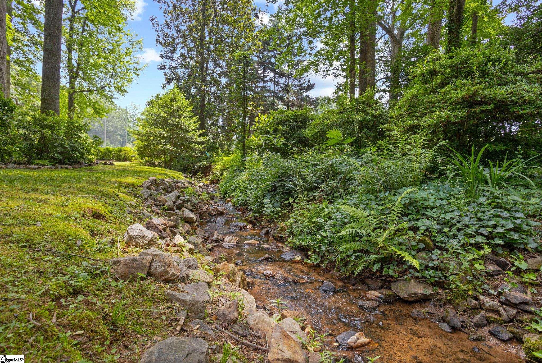 100 Sunrise Valley Road Greenville, SC 29617 - Photo 28 of 30