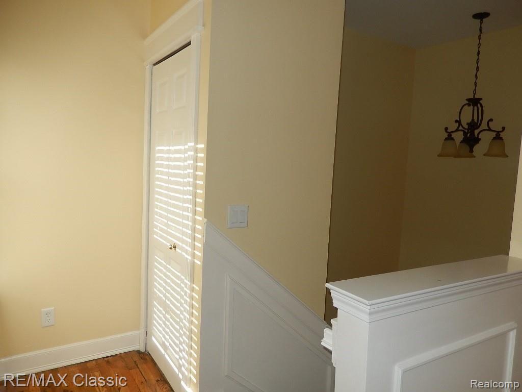 540 Riviera Court, Unit 244 Walled Lake, MI 48390 - Photo 16 of 39