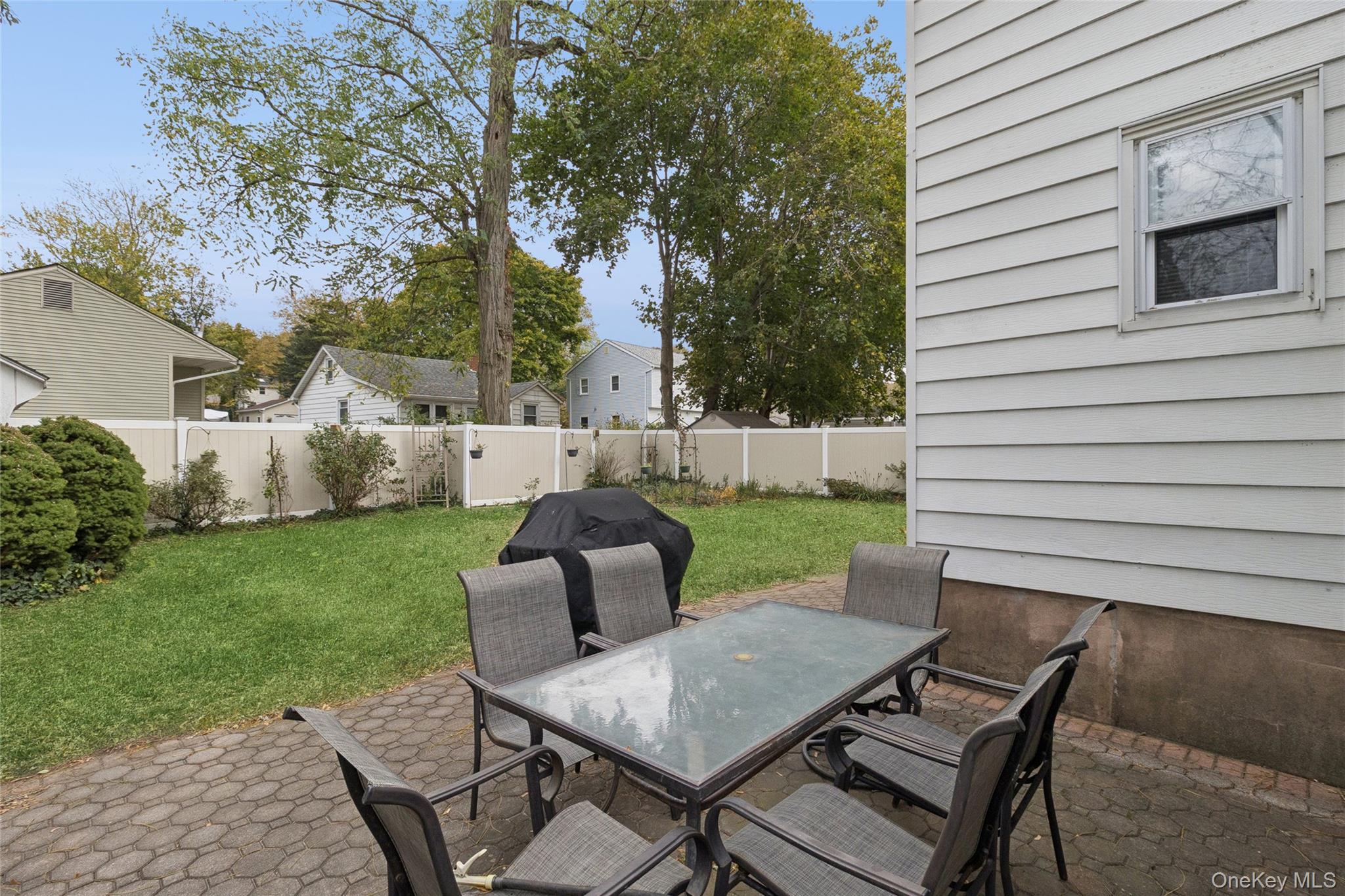 215 Hallock Landing Road Rocky Point, NY 11778 - Photo 22 of 35