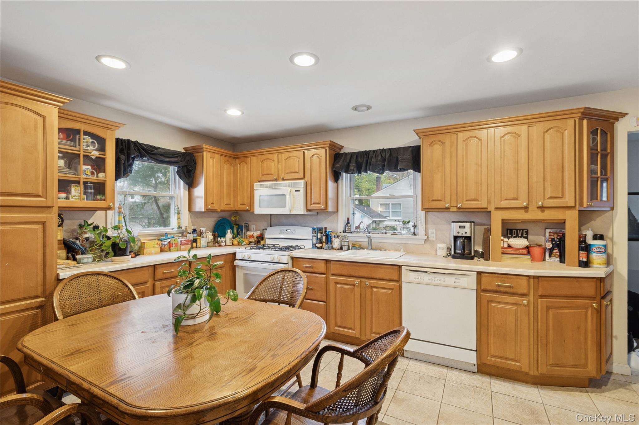 215 Hallock Landing Road Rocky Point, NY 11778 - Photo 3 of 35